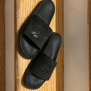 Reebok Slides (Women) Size 8.5